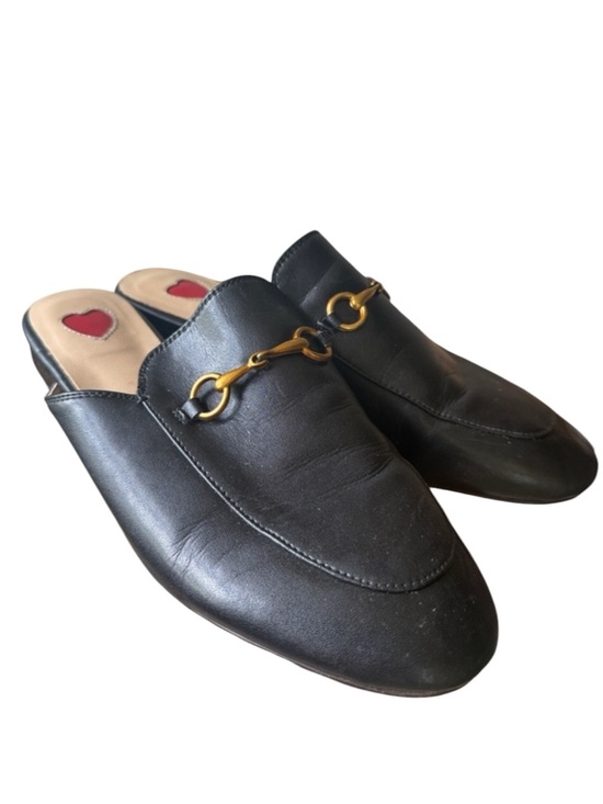 Shoes - ARQA ladies, black leather mules, very good condition US size 8
